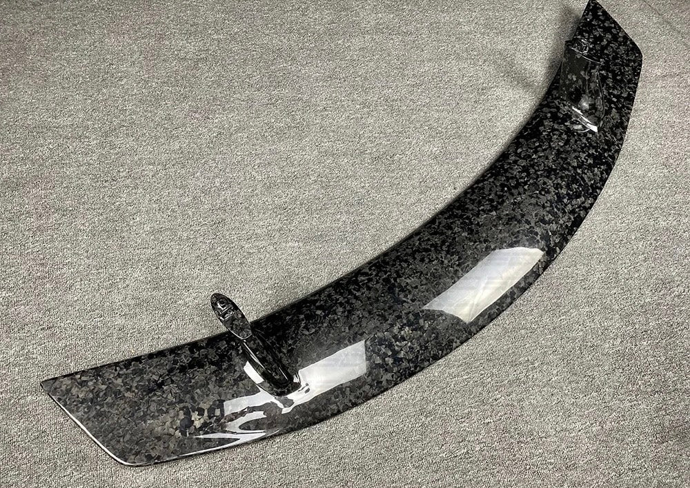 Audi R8. 2017 VS Style Carbon Fibre Rear Wing