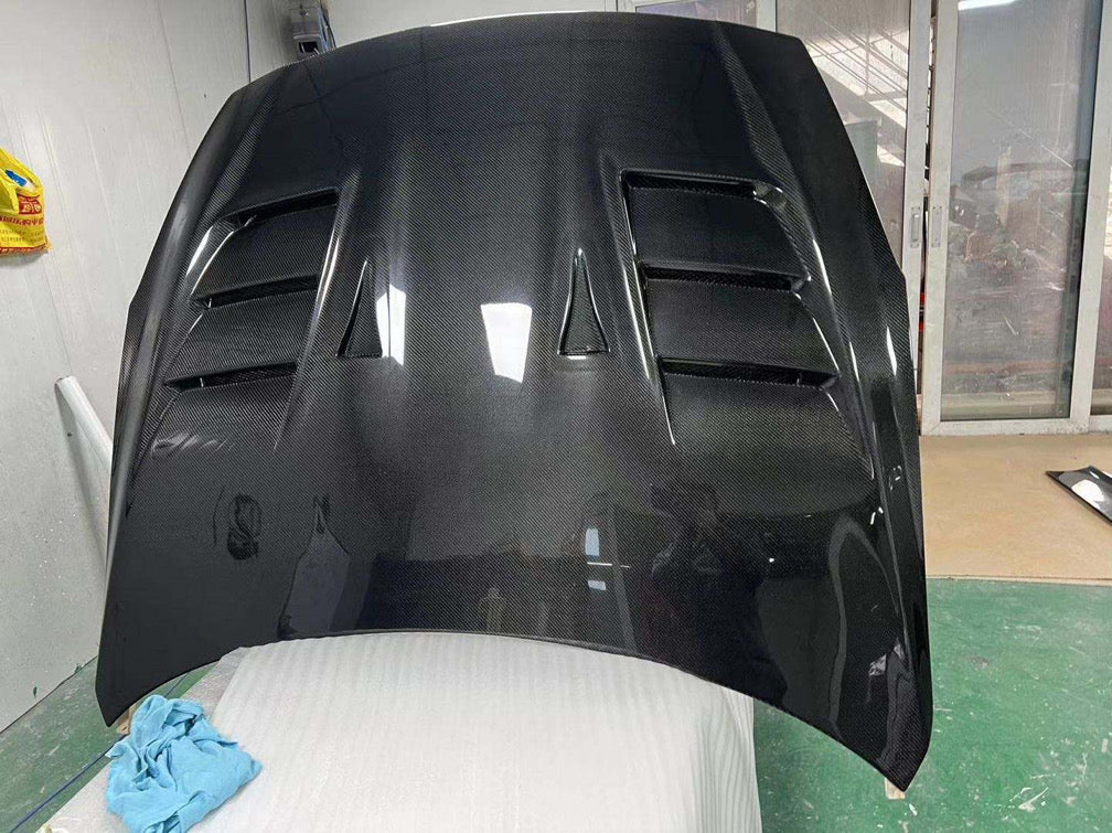 Nissan GTR TS Style Carbon Fibre Hood/Bonnet
