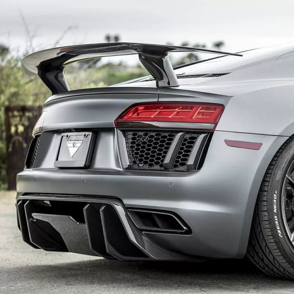 Audi R8. 2017 VS Style Carbon Fibre Rear Diffuser
