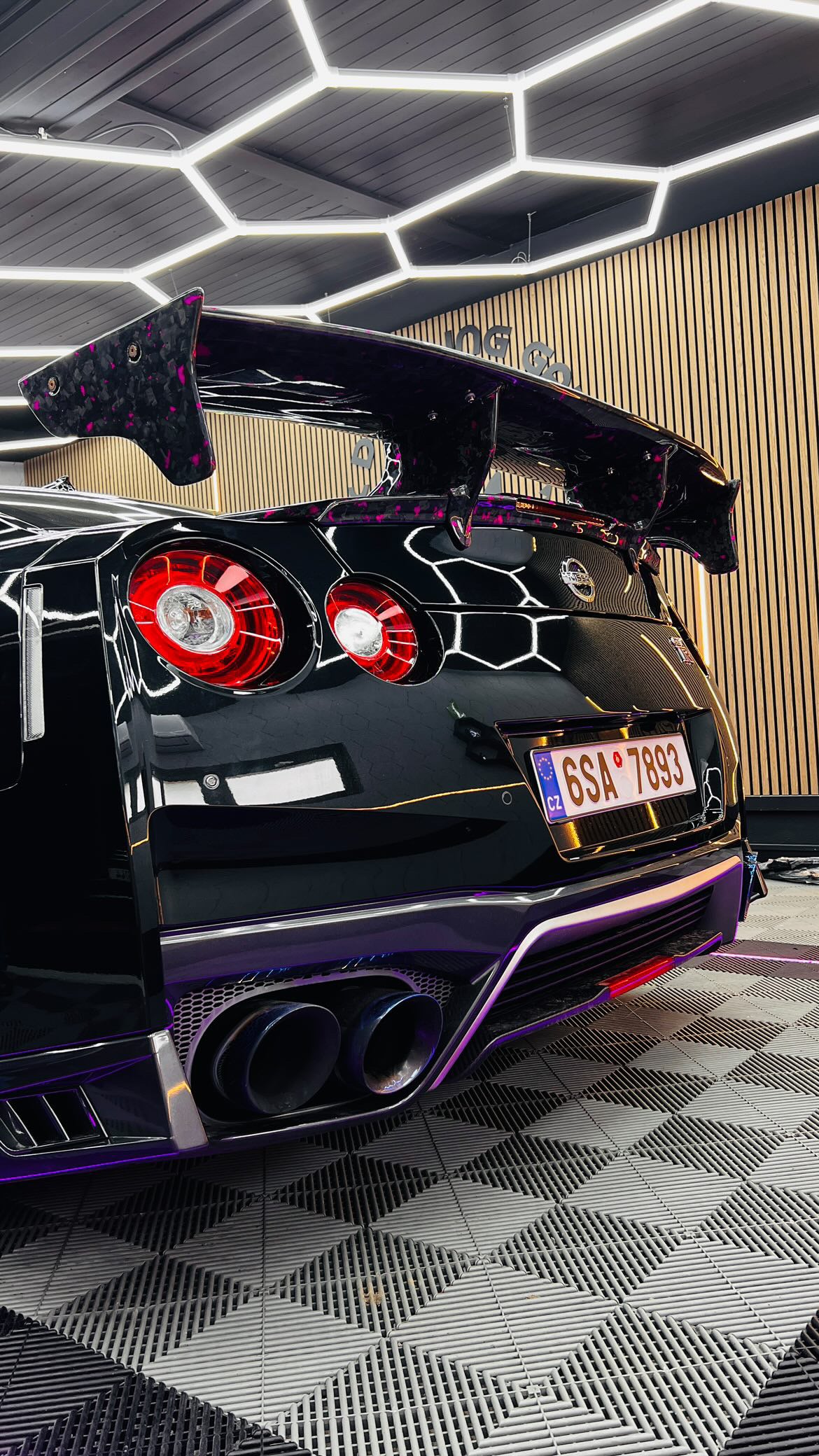 Nissan GTR TS Style Carbon Fibre Boot Spoiler / Wing