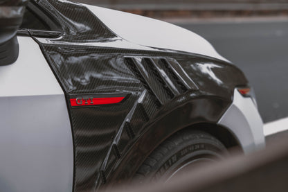 MK8 Golf GTI / R Carbon Fibre Vented Fenders